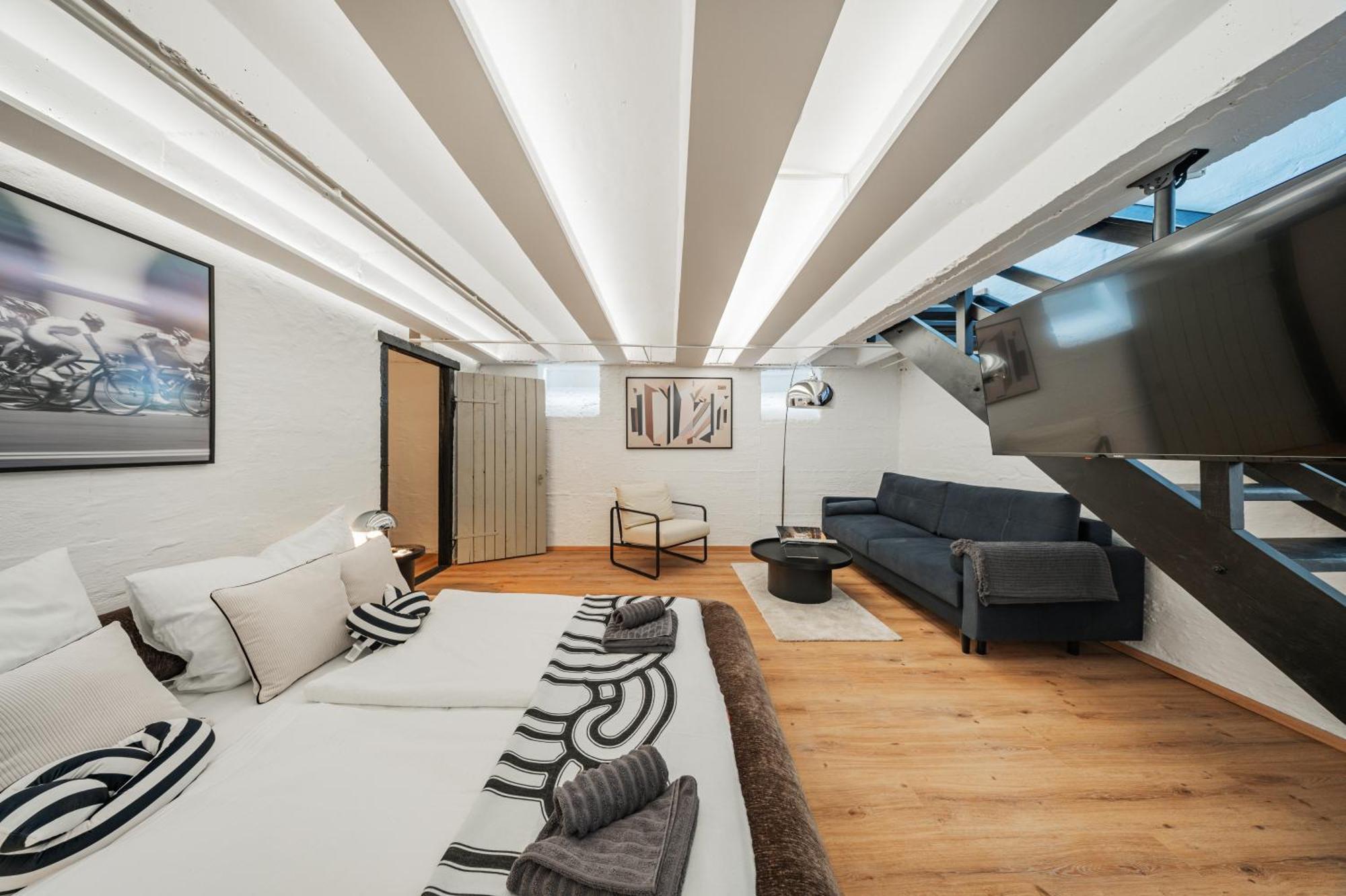 City Center Lofts Виена Екстериор снимка