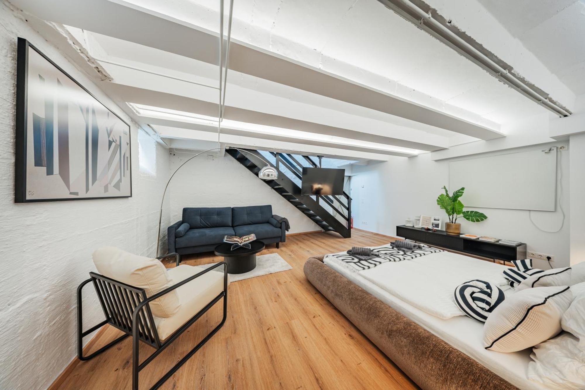 City Center Lofts Виена Екстериор снимка